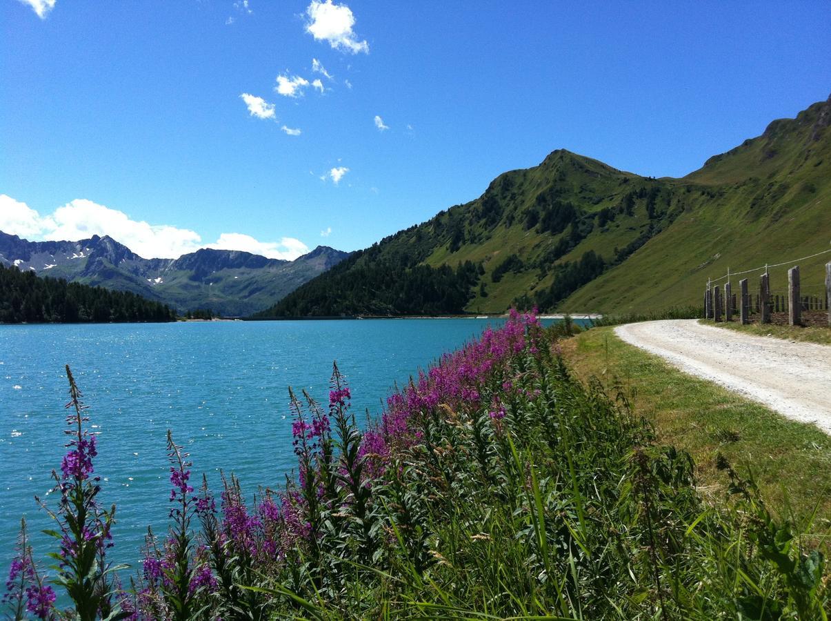 B&B Gottardo Айроло Экстерьер фото
