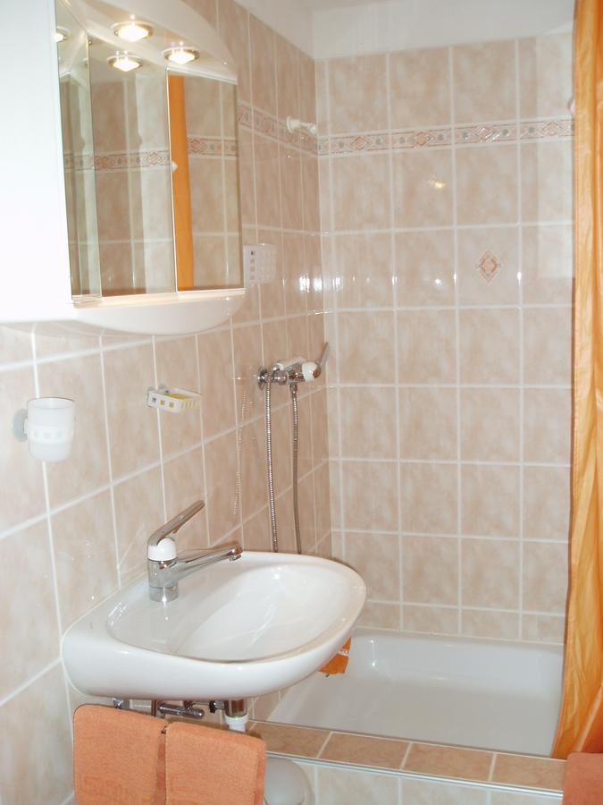 B&B Gottardo Айроло Экстерьер фото